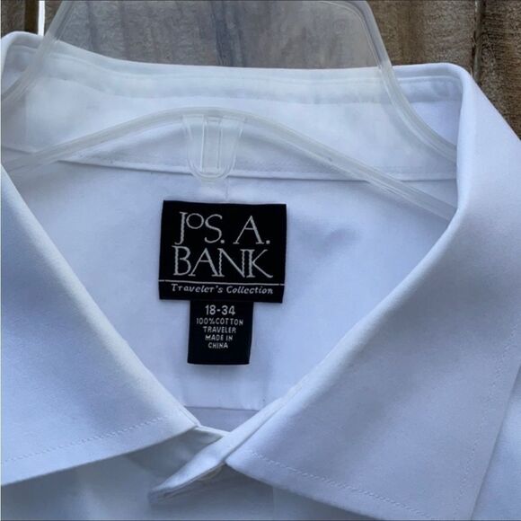 Take 50% OFF- Jos. A Bank Travelers Collection Men’s Button Down,  Size- 18-34 - Picture 3 of 9